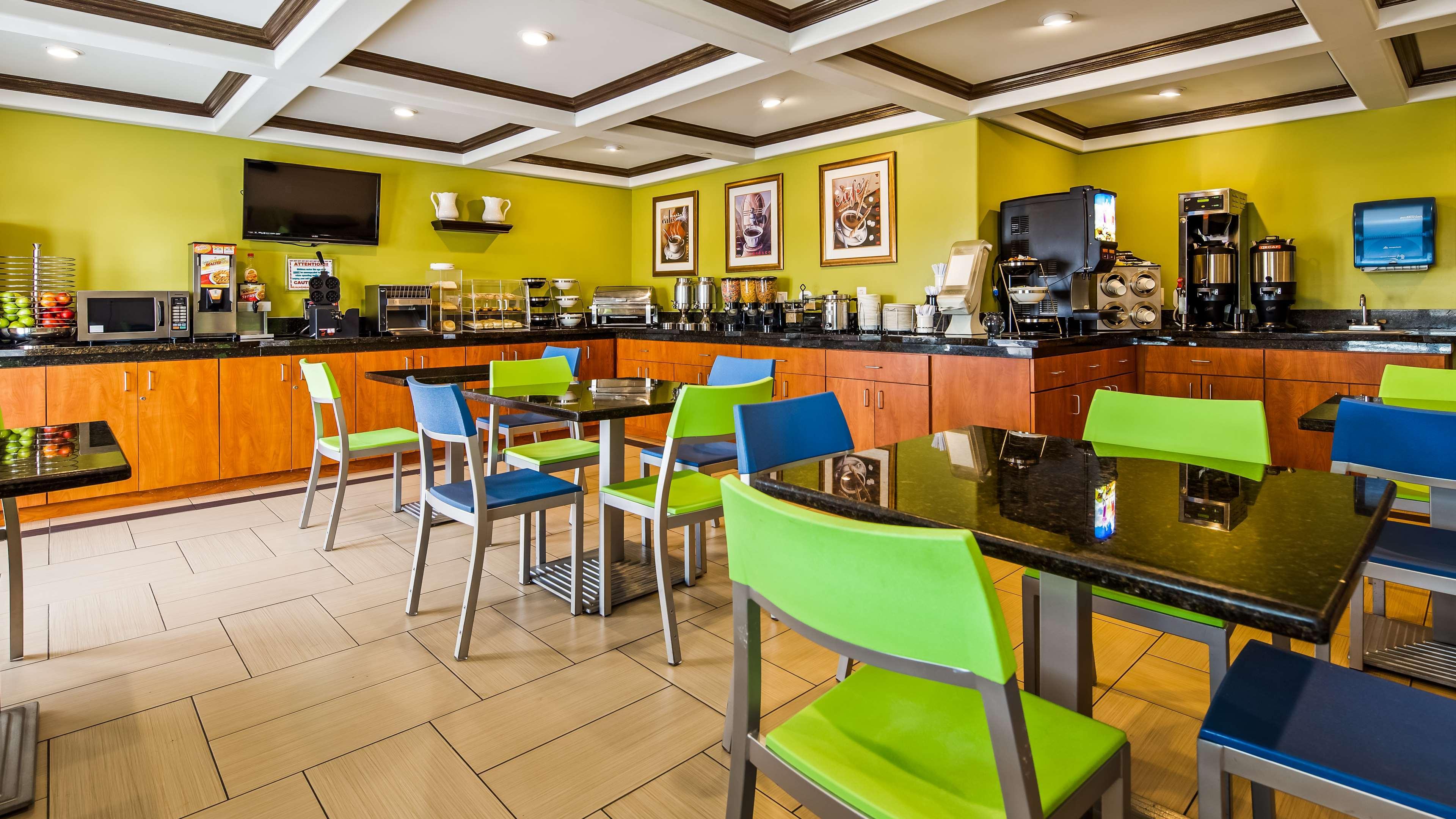 Best Western Antelope Inn & Suites Red Bluff Eksteriør billede