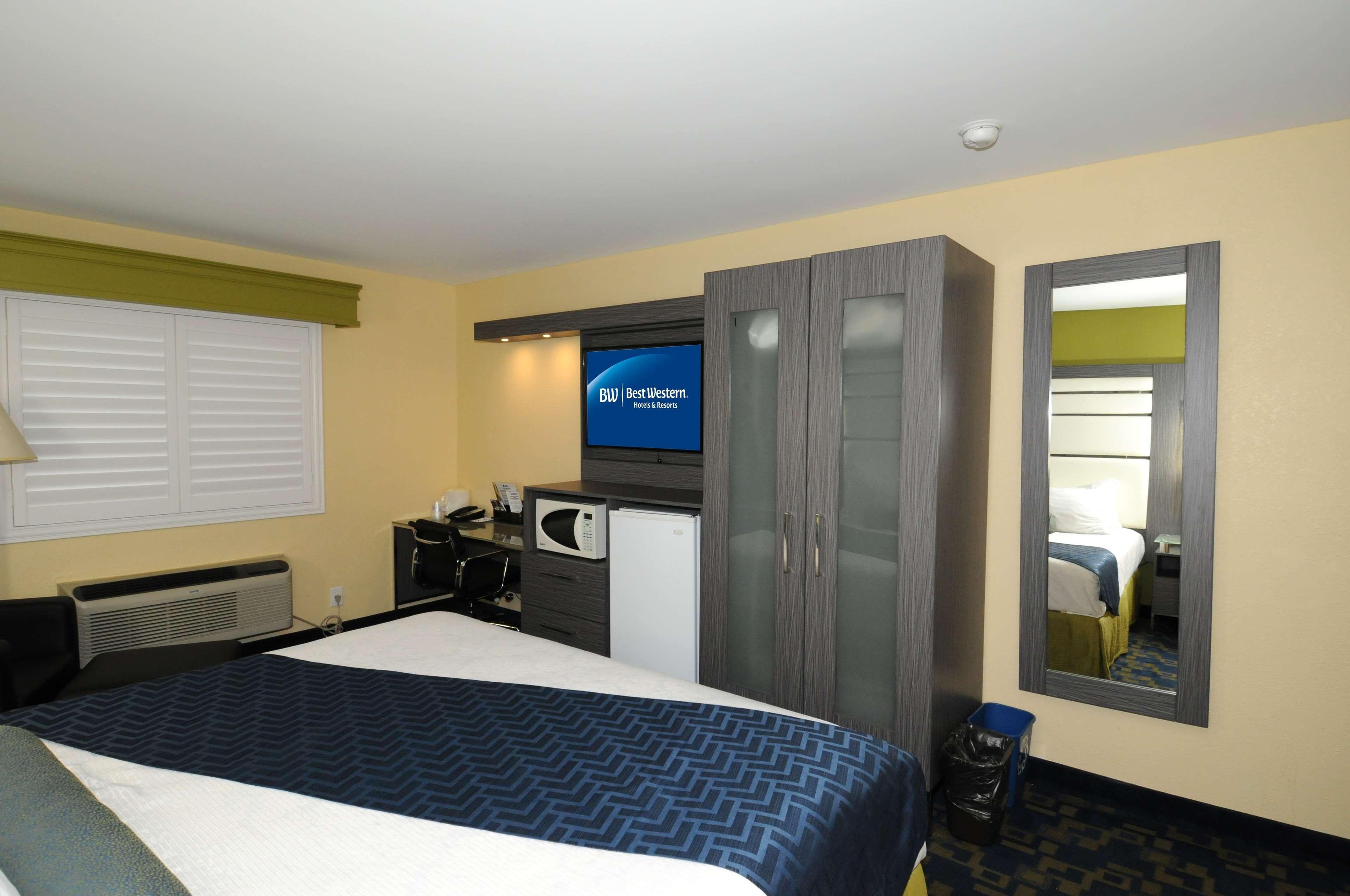 Best Western Antelope Inn & Suites Red Bluff Eksteriør billede