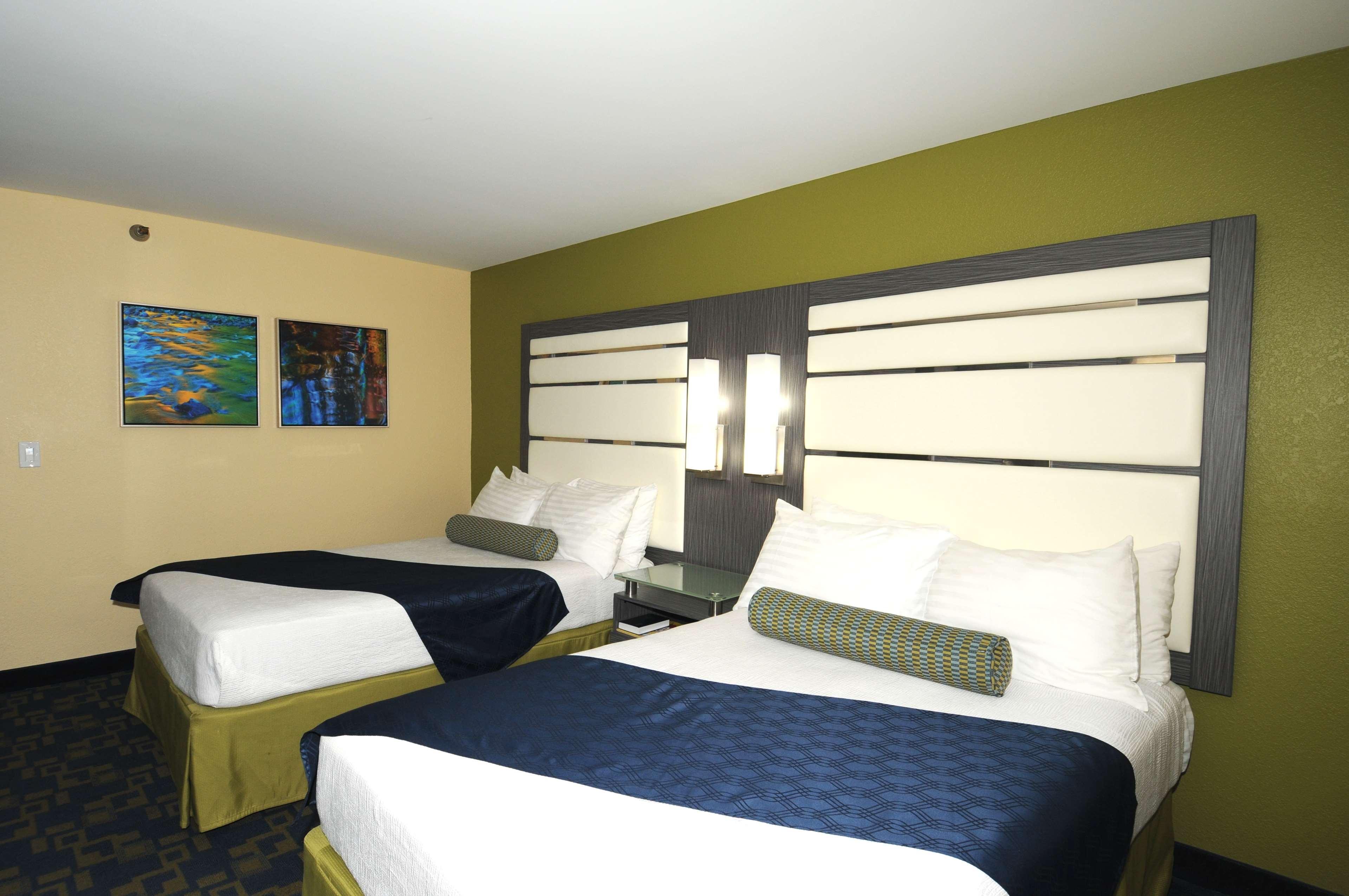 Best Western Antelope Inn & Suites Red Bluff Eksteriør billede
